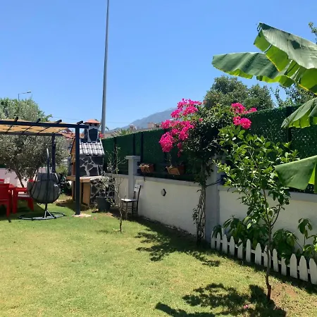 Villa Park Fethiye 4+1 Βίλα